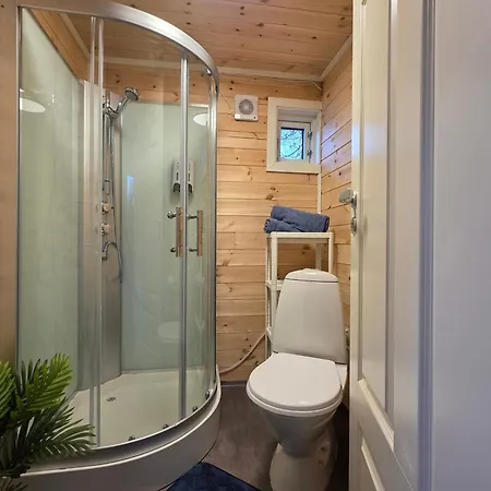 The Perfect Stop - Pinewood Loft Lodingen