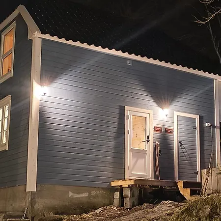 The Perfect Stop - Pinewood Loft Chalet